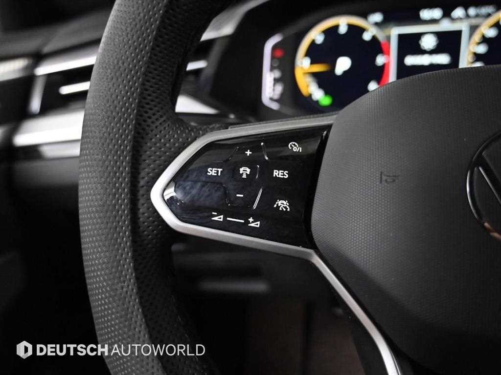 폭스바겐 아테온 2.0 TDI R-LINE 4모션 이미지 15