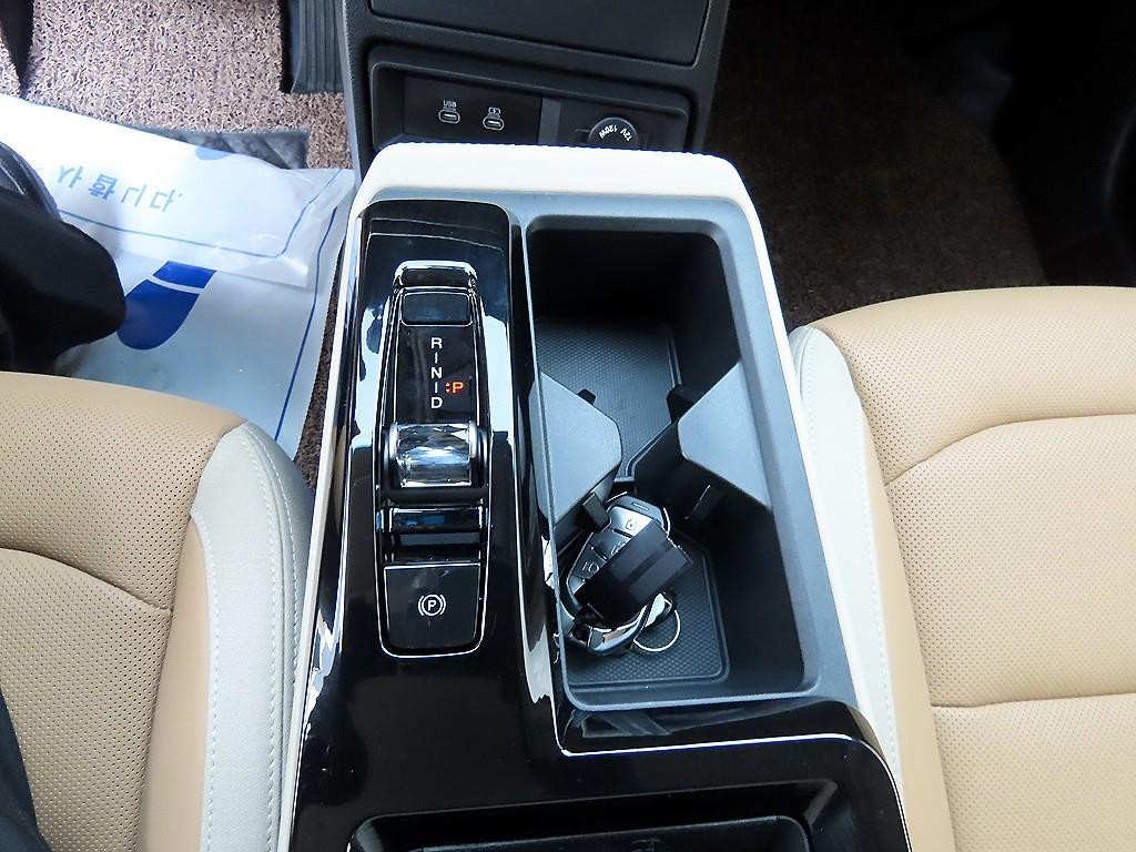 KG모빌리티(쌍용) 액티언 액티언 하이브리드(J120) S8 2WD 이미지 10