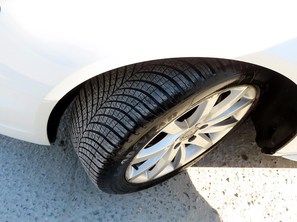 아우디 A4 뉴 A4 35 TDI 콰트로 다이나믹 이미지 18