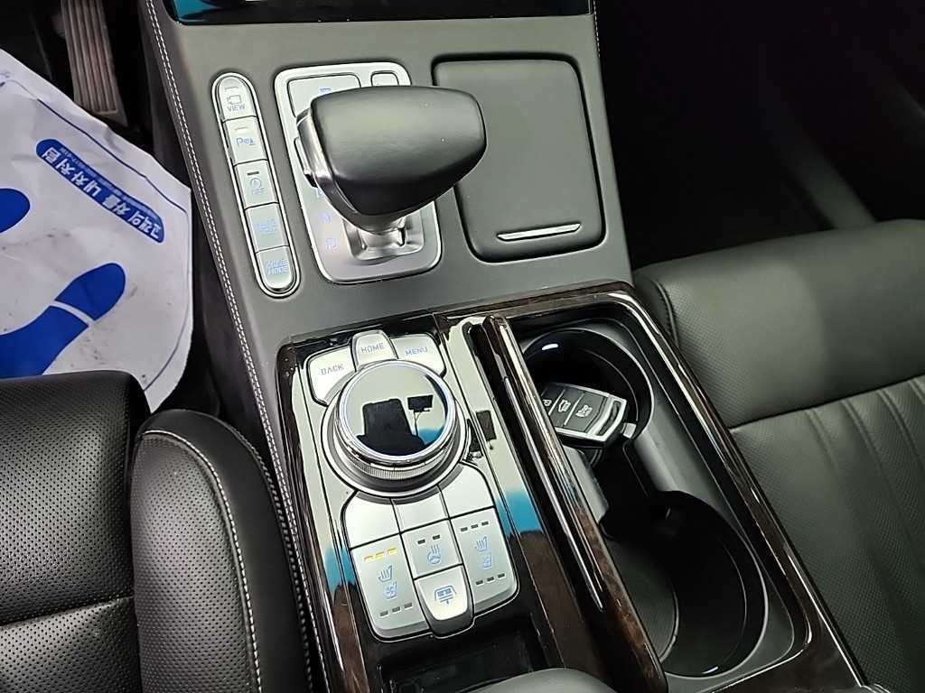 제네시스 G90 3.8 GDI AWD 프리미엄 럭셔리 이미지 8