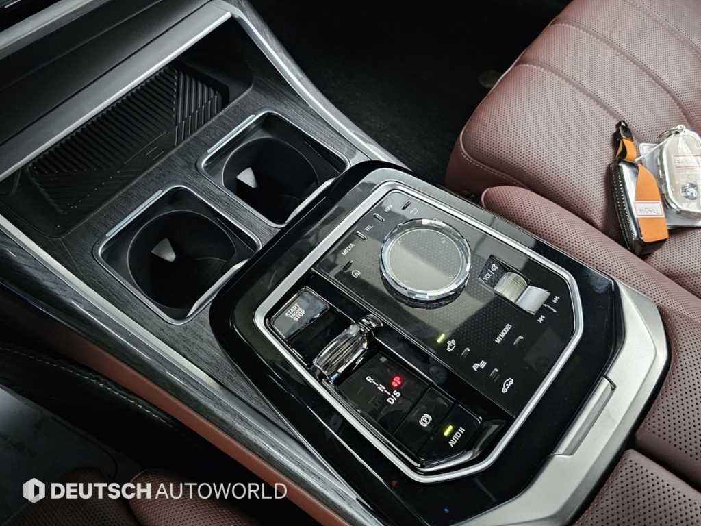 BMW 7시리즈 7시리즈 (G70) 740d xDrive M 스포츠 이미지 9