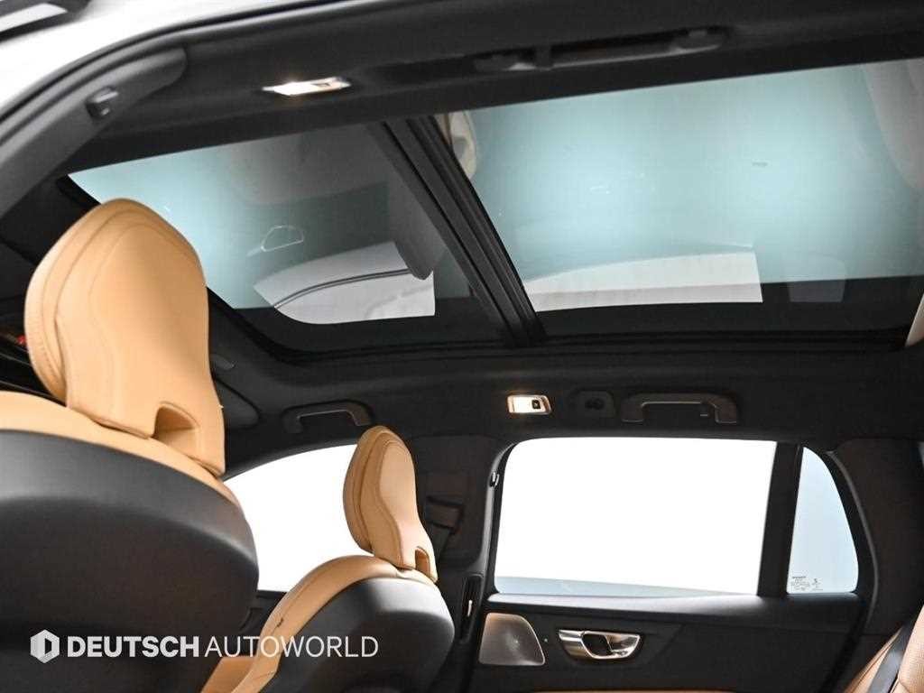 볼보 V60 V60 크로스 컨트리 2세대 2.0 B5 프로 AWD 이미지 19