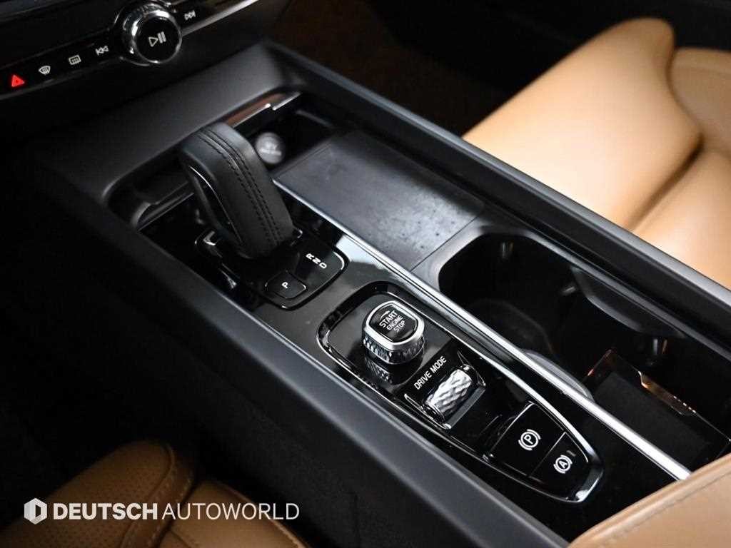 볼보 V60 V60 크로스 컨트리 2세대 2.0 B5 프로 AWD 이미지 9