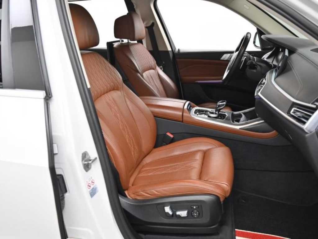 BMW X7 X7 (G07) xDrive 40i 디자인 퓨어 엑셀런스 6인승 이미지 10