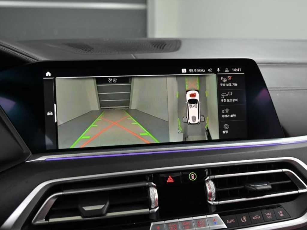 BMW X7 X7 (G07) xDrive 40i 디자인 퓨어 엑셀런스 6인승 이미지 15