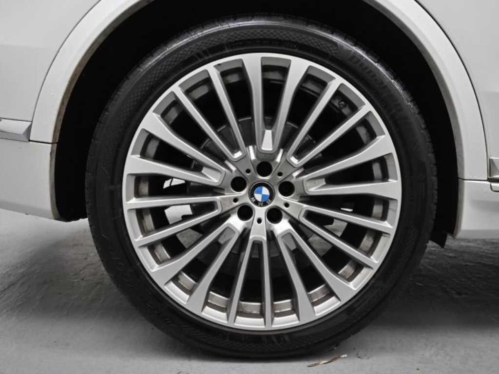 BMW X7 X7 (G07) xDrive 40i 디자인 퓨어 엑셀런스 6인승 이미지 6