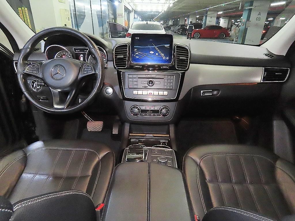 벤츠 GLE 클래스 GLE 클래스 W166 GLE 350 d 4MATIC 이미지 10