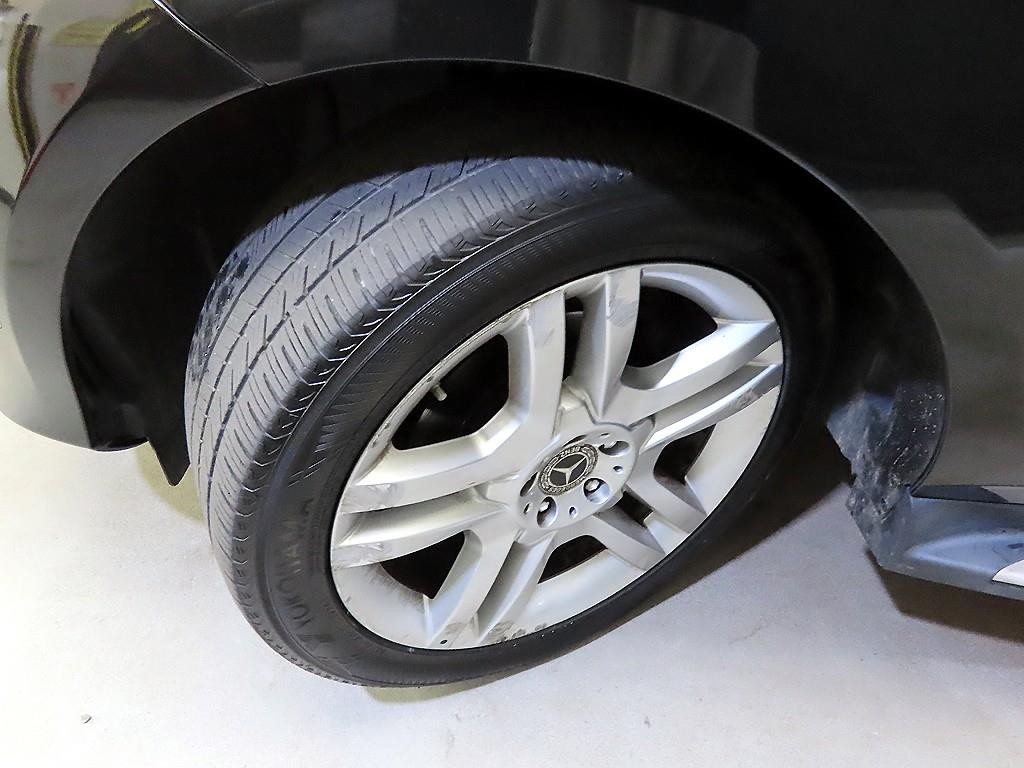 벤츠 GLE 클래스 GLE 클래스 W166 GLE 350 d 4MATIC 이미지 20