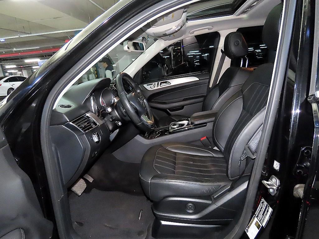 벤츠 GLE 클래스 GLE 클래스 W166 GLE 350 d 4MATIC 이미지 6