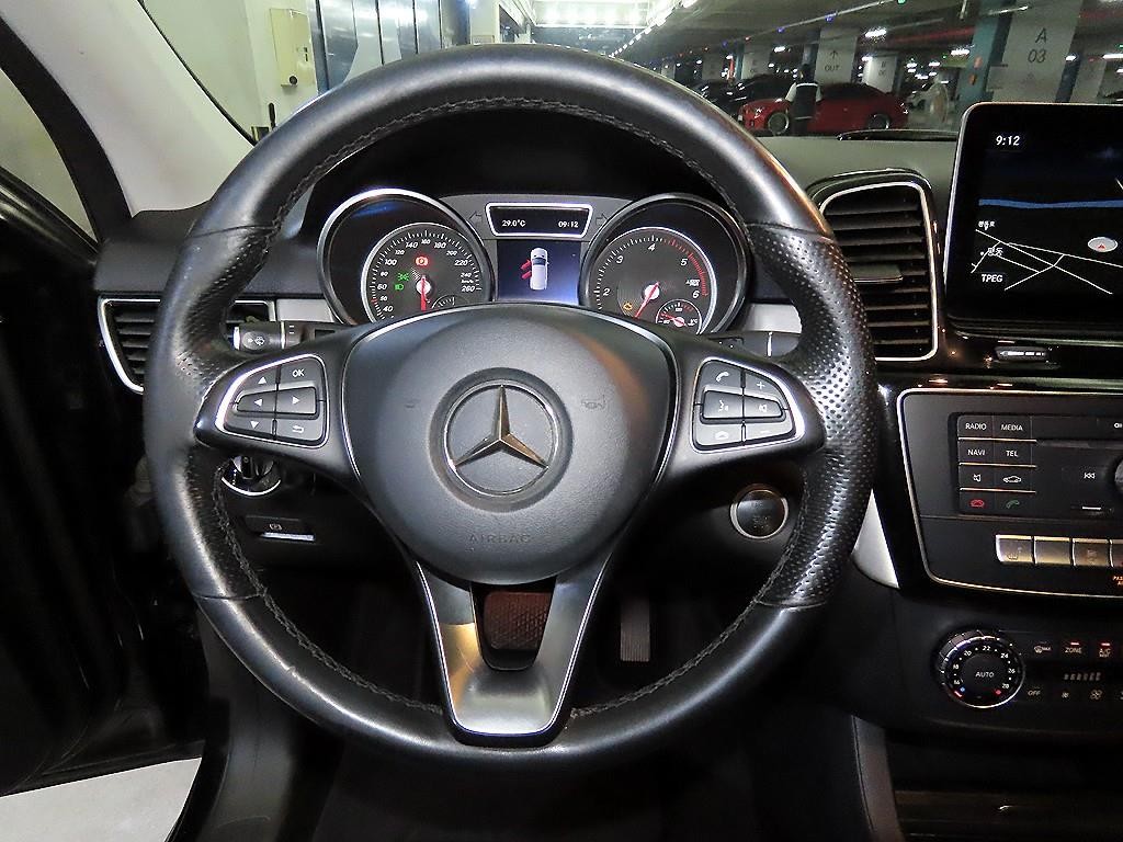 벤츠 GLE 클래스 GLE 클래스 W166 GLE 350 d 4MATIC 이미지 8