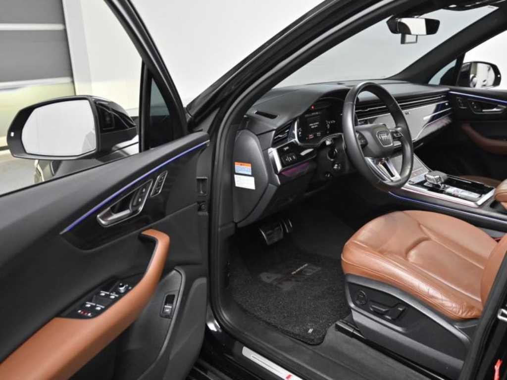 아우디 Q7 Q7 (4M) 45 TDI 콰트로 프리미엄 이미지 12