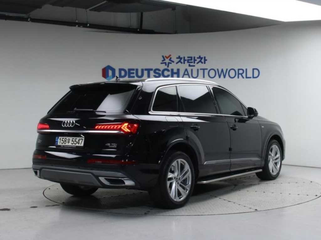 아우디 Q7 Q7 (4M) 45 TDI 콰트로 프리미엄 이미지 3