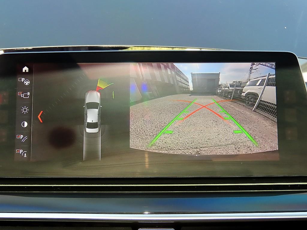 BMW 5시리즈 5시리즈 (G30) 520i 럭셔리 이미지 14