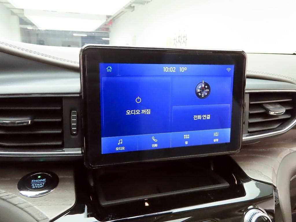 포드 익스플로러 익스플로러 6세대 3.0 AWD 플래티넘 이미지 9