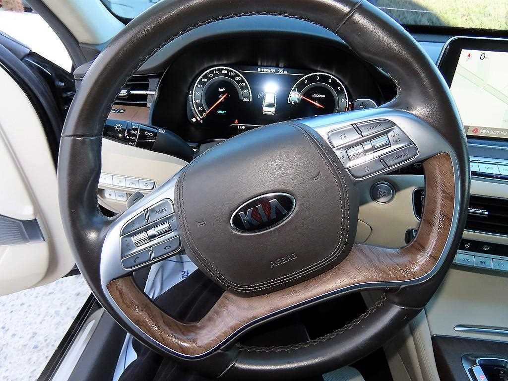 기아 K9 더 K9 3.8 GDI AWD 그랜드 플래티넘 이미지 8