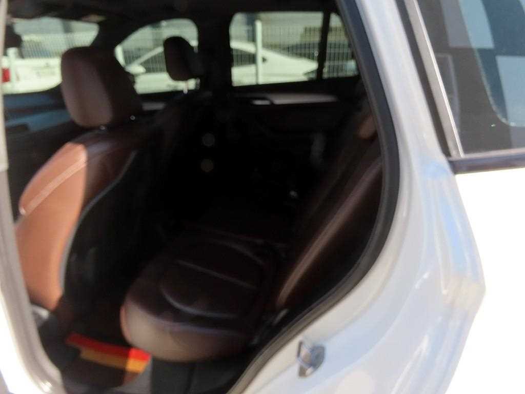 BMW X1 X1 (F48) xDrive 20i M 스포츠 이미지 6
