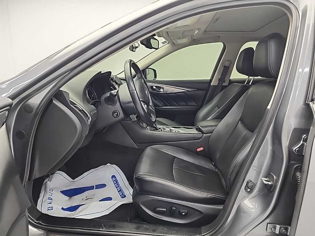 인피니티 Q Q50 2.2D 프리미엄 이미지 11