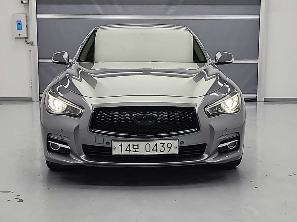 인피니티 Q Q50 2.2D 프리미엄 이미지 2