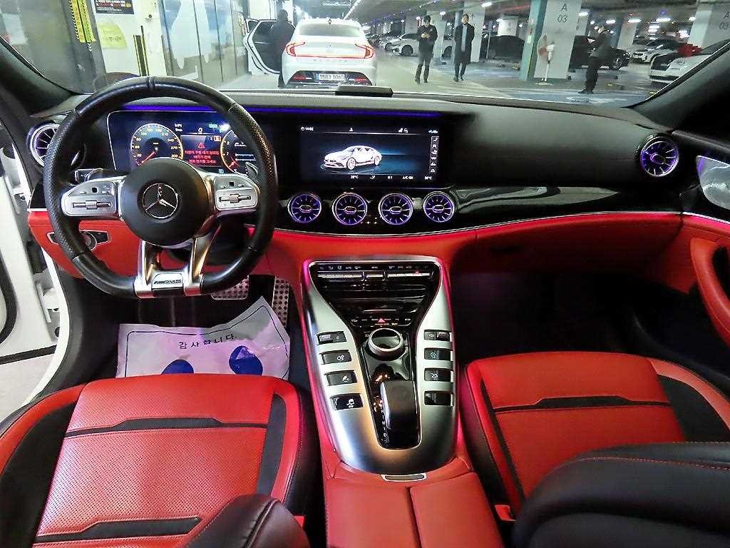 벤츠 AMG GT 4도어 43 4MATIC+ 이미지 10