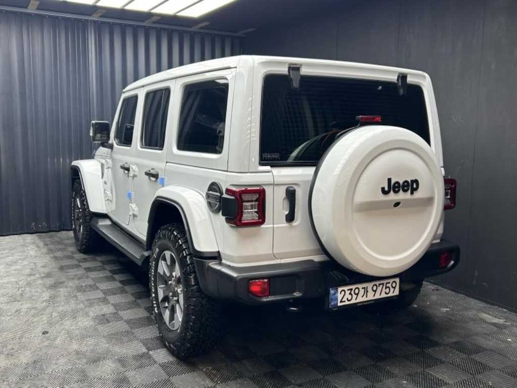 지프 랭글러 랭글러 (JL) 2.0 오버랜드 4도어 파워탑 이미지 4