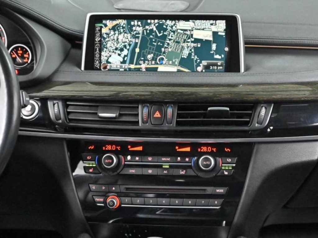BMW X6 X6 (F16) xDrive 30d 이미지 14