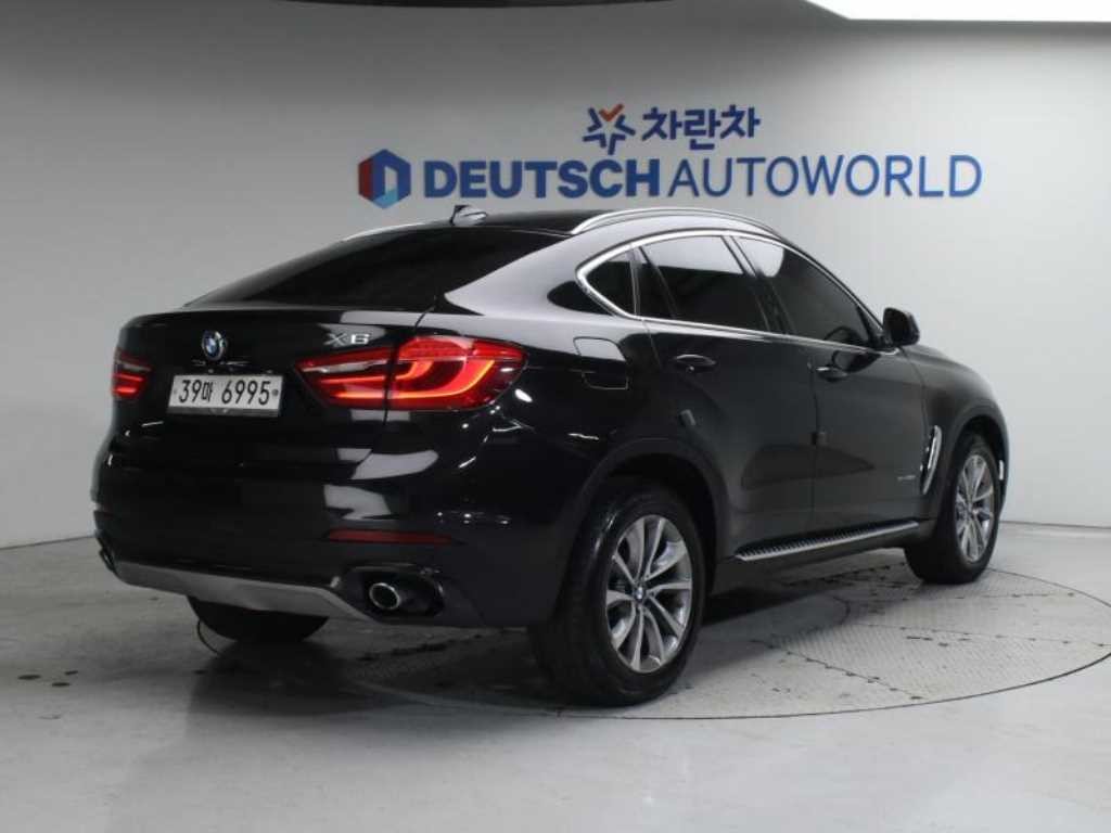 BMW X6 X6 (F16) xDrive 30d 이미지 2