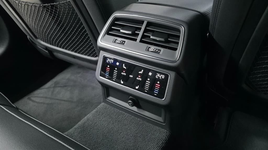 아우디 A6 A6 (C8) 45 TFSI 프리미엄 이미지 17