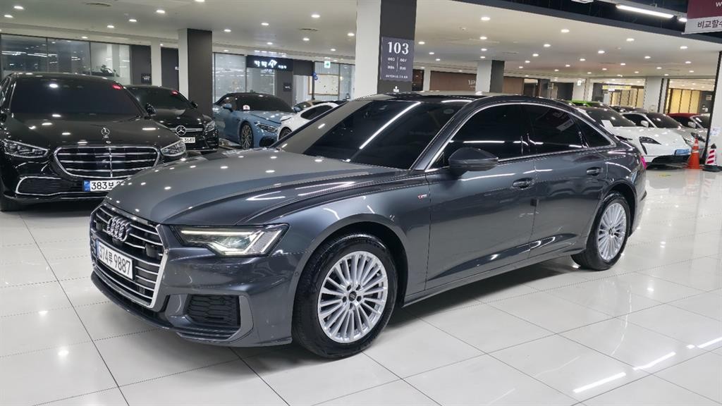 아우디 A6 A6 (C8) 45 TFSI 프리미엄 이미지 3