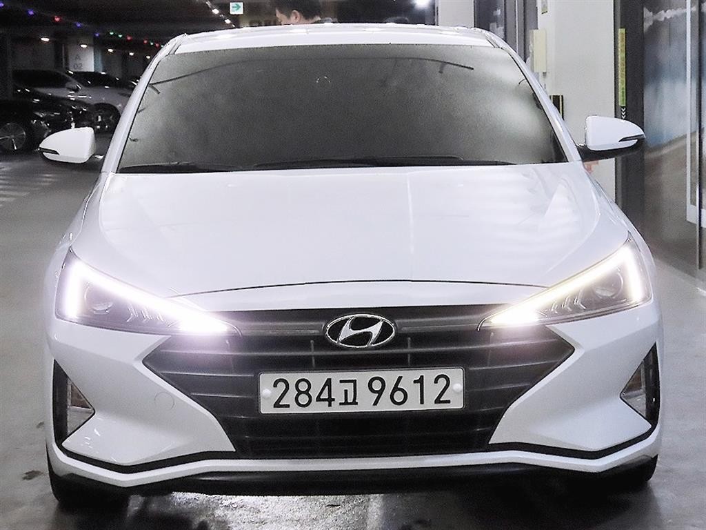 현대 아반떼 더 뉴 아반떼 AD 1.6 스타일 이미지 2