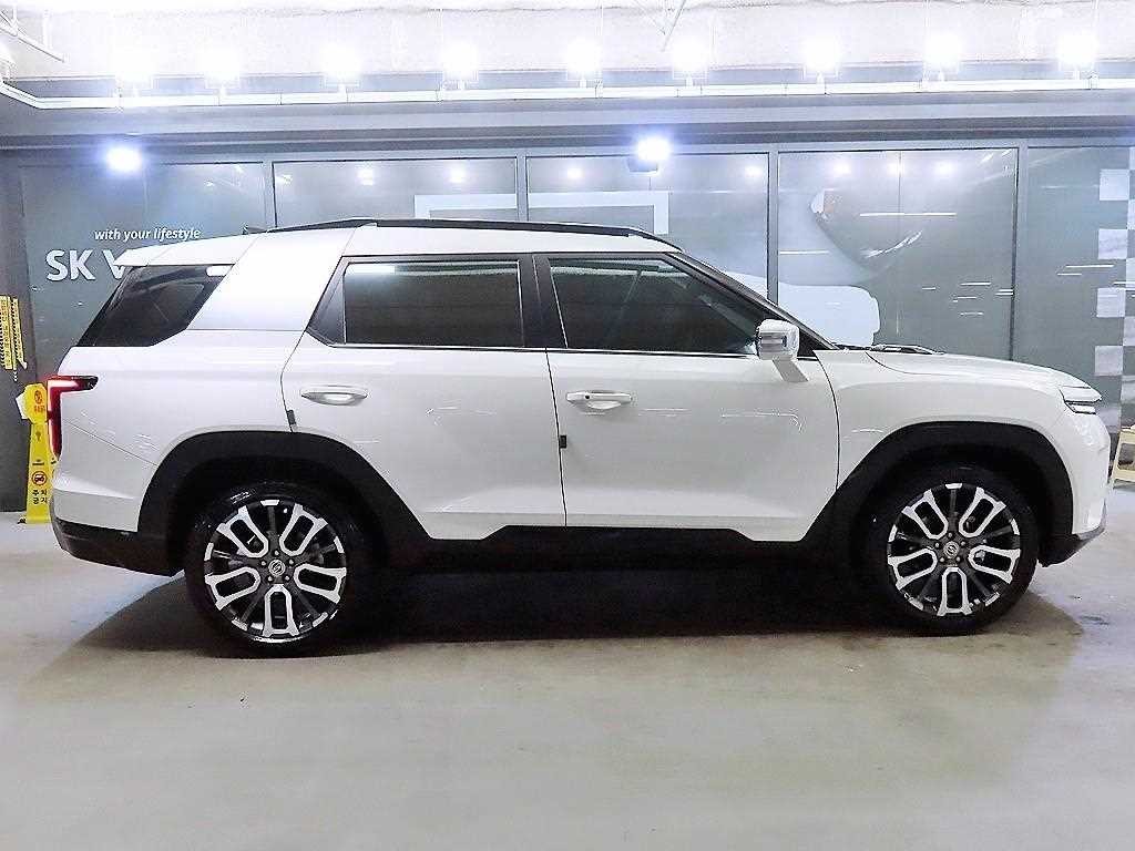 KG모빌리티(쌍용) 토레스 1.5 GDI-T 4WD T7 이미지 3