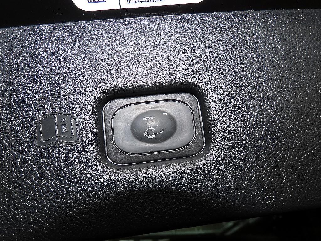 링컨 MKX MKX 2세대 2.7 AWD 리저브 이미지 14