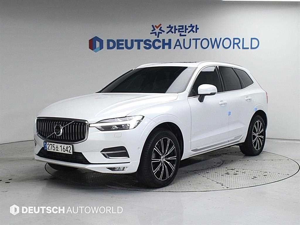 볼보 XC60 XC60(2세대) B5 AWD 인스크립션 이미지 1
