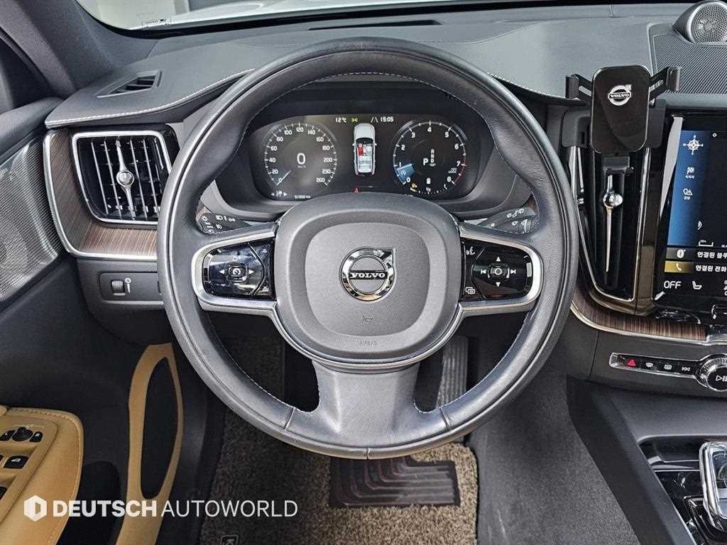볼보 XC60 XC60(2세대) B5 AWD 인스크립션 이미지 13