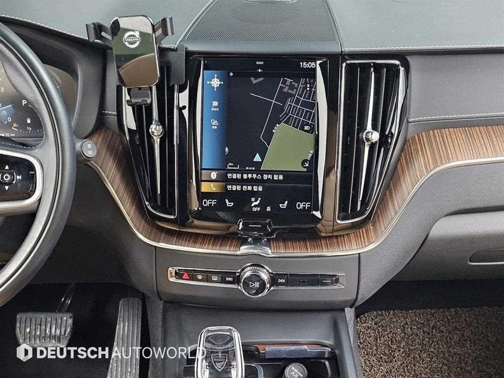 볼보 XC60 XC60(2세대) B5 AWD 인스크립션 이미지 14