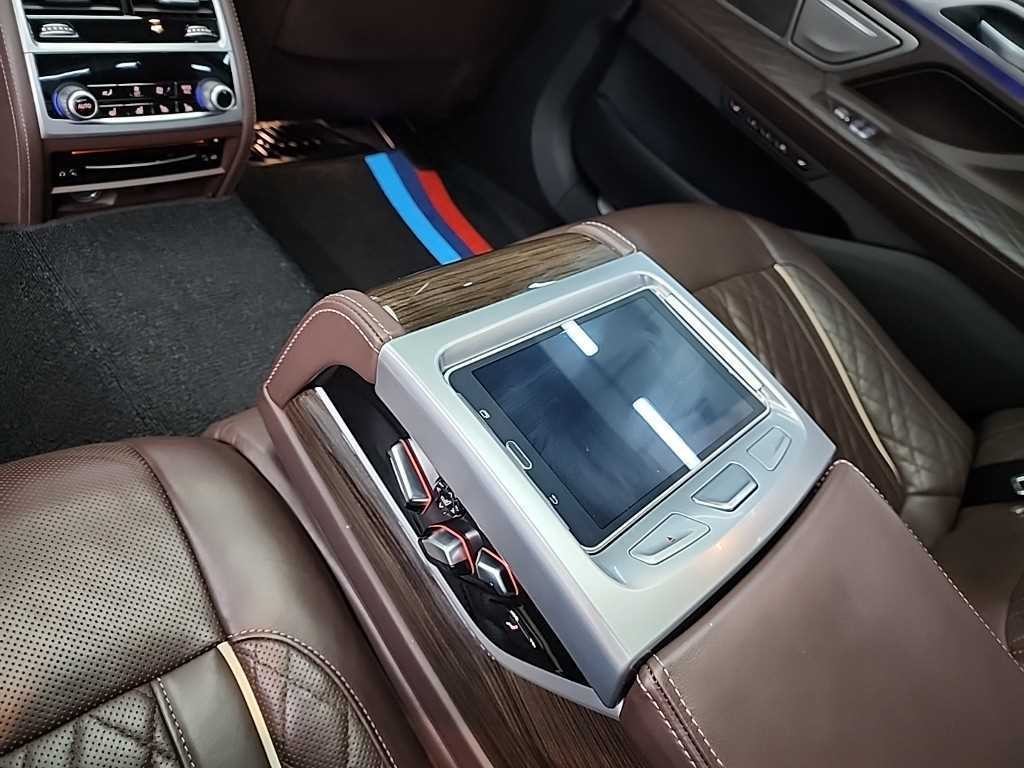 BMW 7시리즈 7시리즈 (G11) 730Ld xDrive 디자인 퓨어 엑설런스 이미지 13