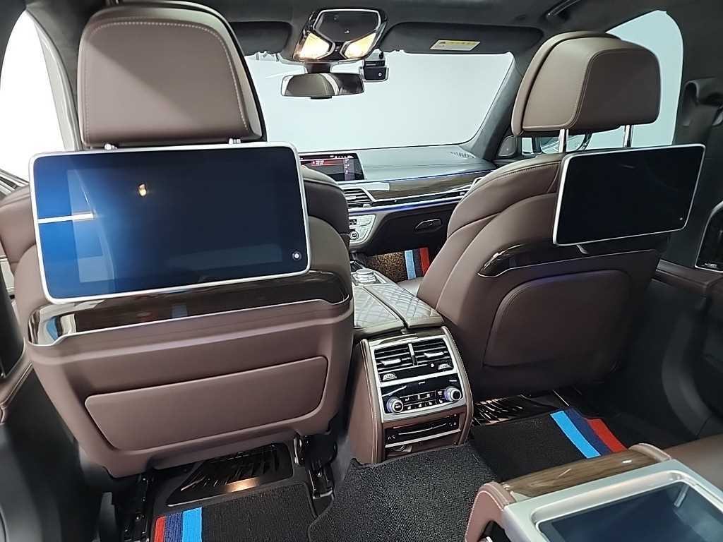BMW 7시리즈 7시리즈 (G11) 730Ld xDrive 디자인 퓨어 엑설런스 이미지 14