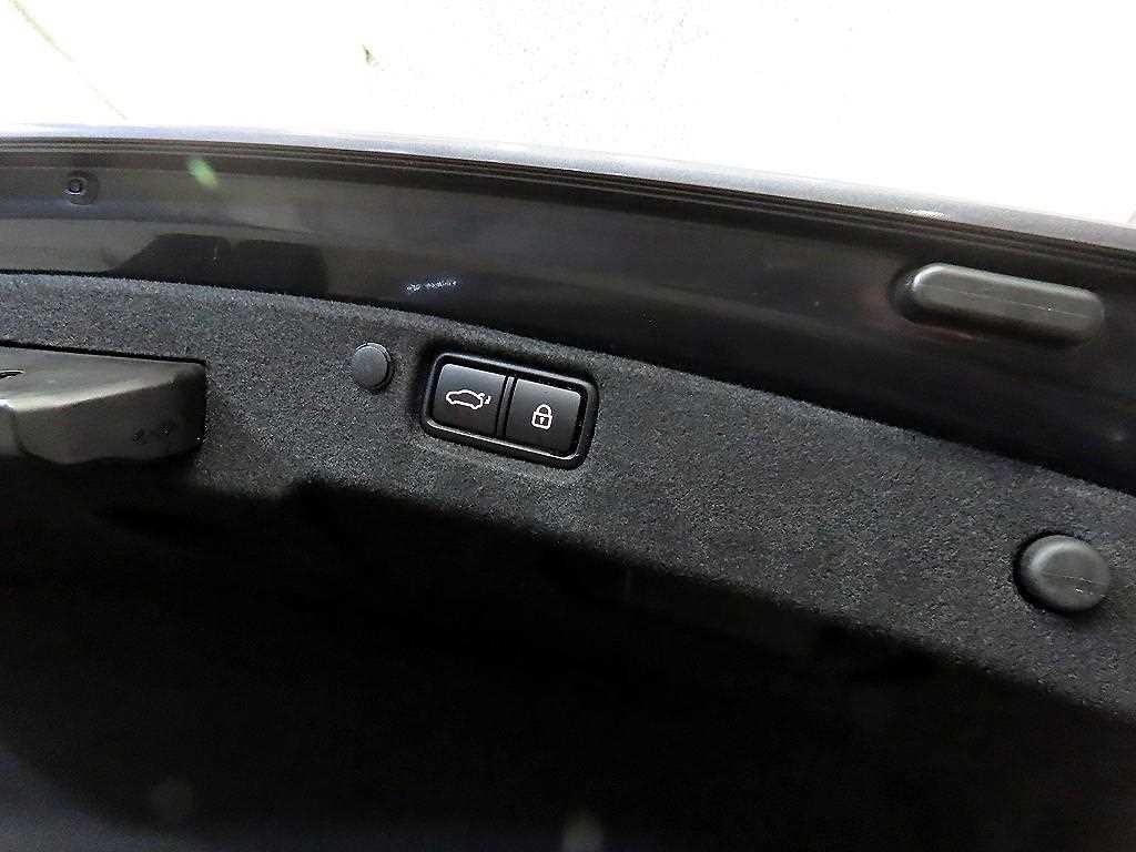 기아 K7 올 뉴 K7 3.3 GDI 리미티드 플러스 이미지 17