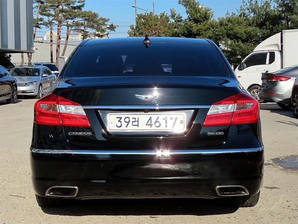 현대 제네시스 BH330 PREMIUM 스페셜 이미지 4