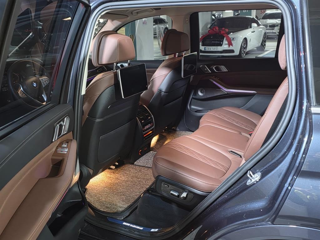 BMW X7 X7 (G07) xDrive 40i 디자인 퓨어 엑셀런스 7인승 이미지 9