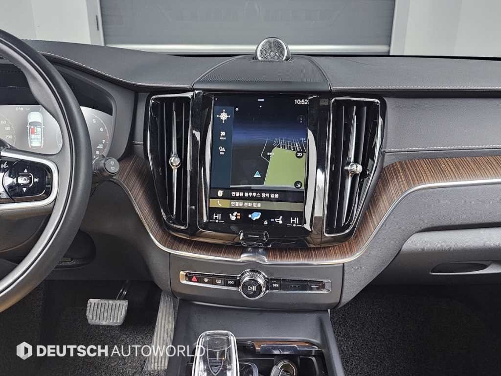 볼보 XC60 XC60(2세대) B5 AWD 인스크립션 이미지 14