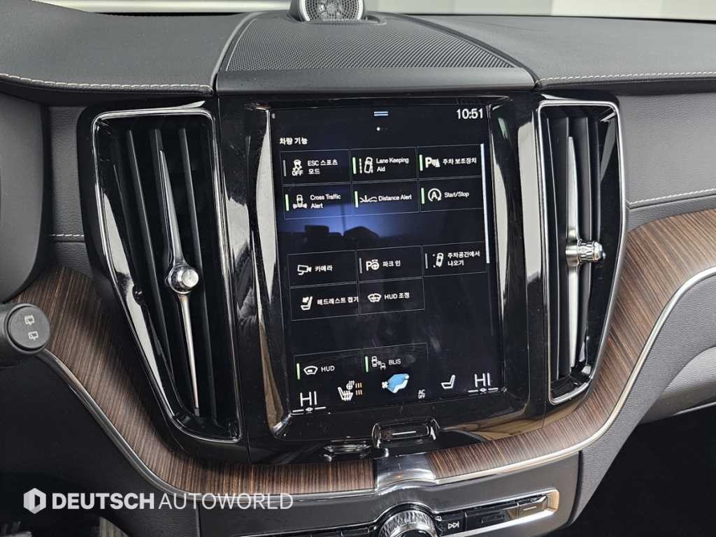 볼보 XC60 XC60(2세대) B5 AWD 인스크립션 이미지 17