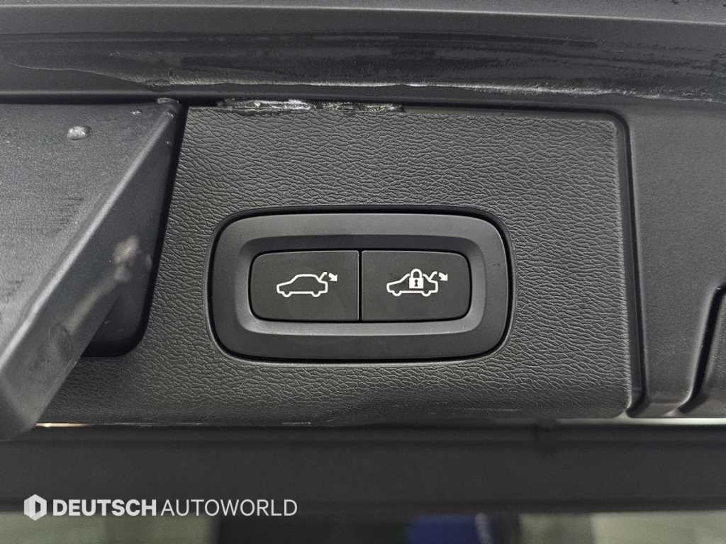 볼보 XC60 XC60(2세대) B5 AWD 인스크립션 이미지 20