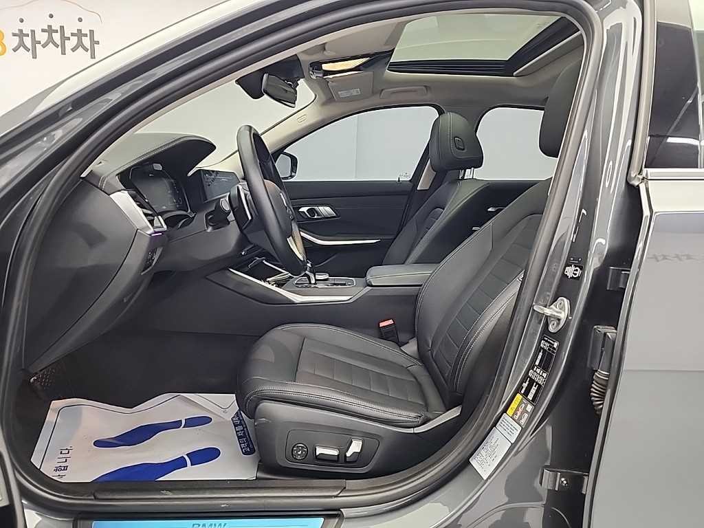 BMW 3시리즈 3시리즈 (G20) 330e 럭셔리 이미지 11