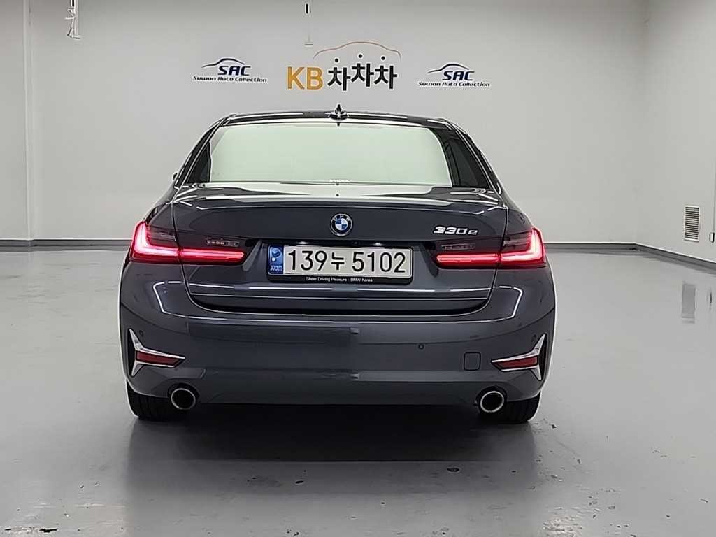 BMW 3시리즈 3시리즈 (G20) 330e 럭셔리 이미지 3