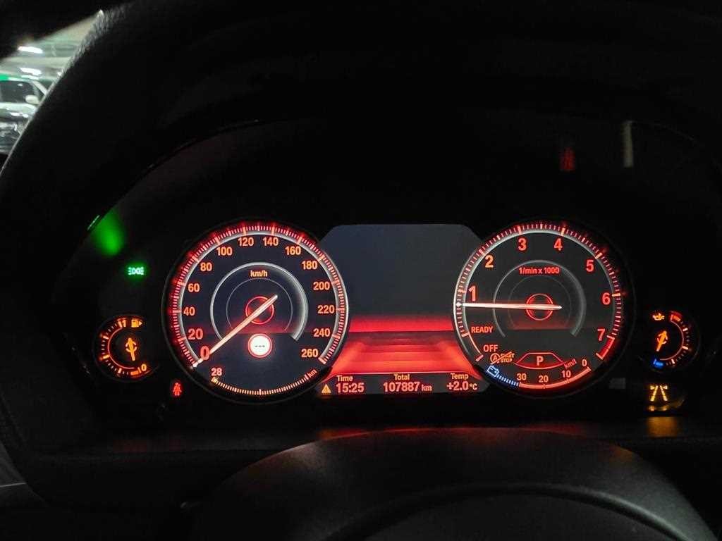 BMW 3시리즈 3시리즈 (F30) 320i M 스포츠 쉐도우 이미지 8
