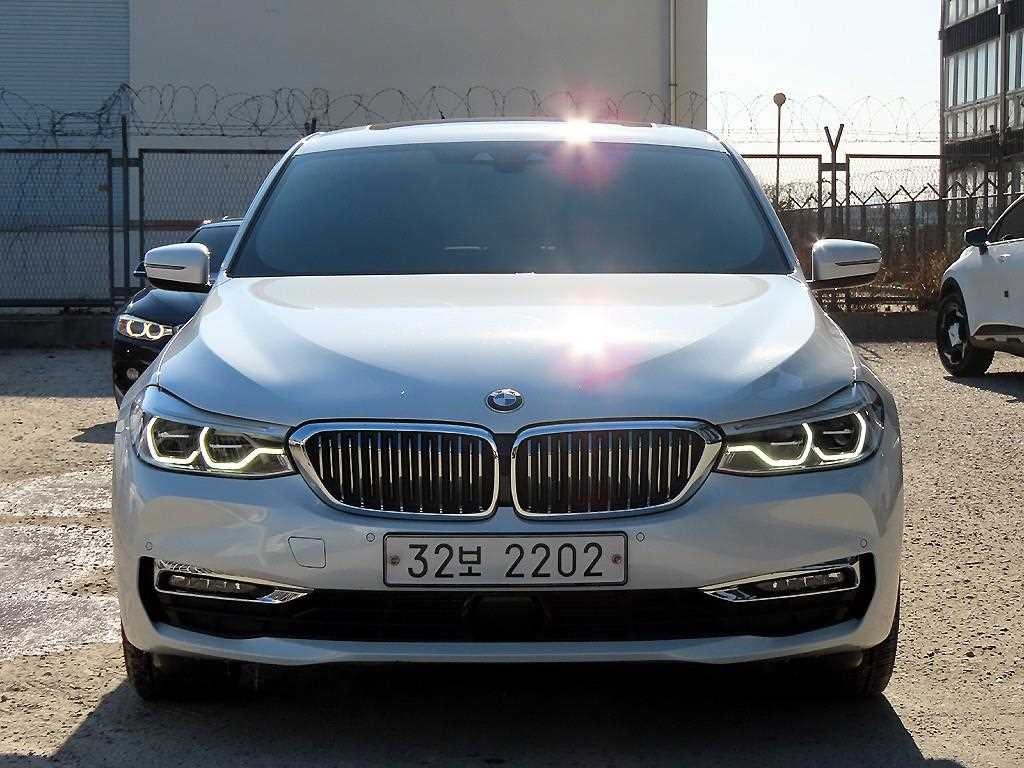 BMW 그란투리스모 6시리즈 GT (G32) 620d 럭셔리 이미지 2