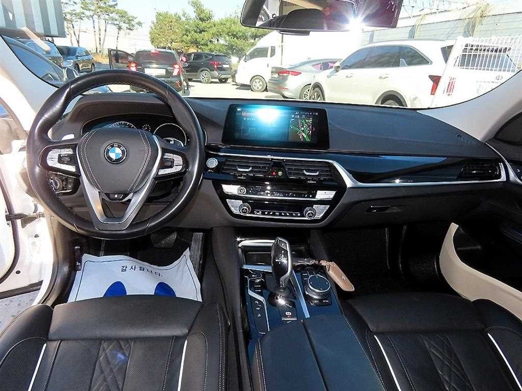BMW 그란투리스모 6시리즈 GT (G32) 620d 럭셔리 이미지 7