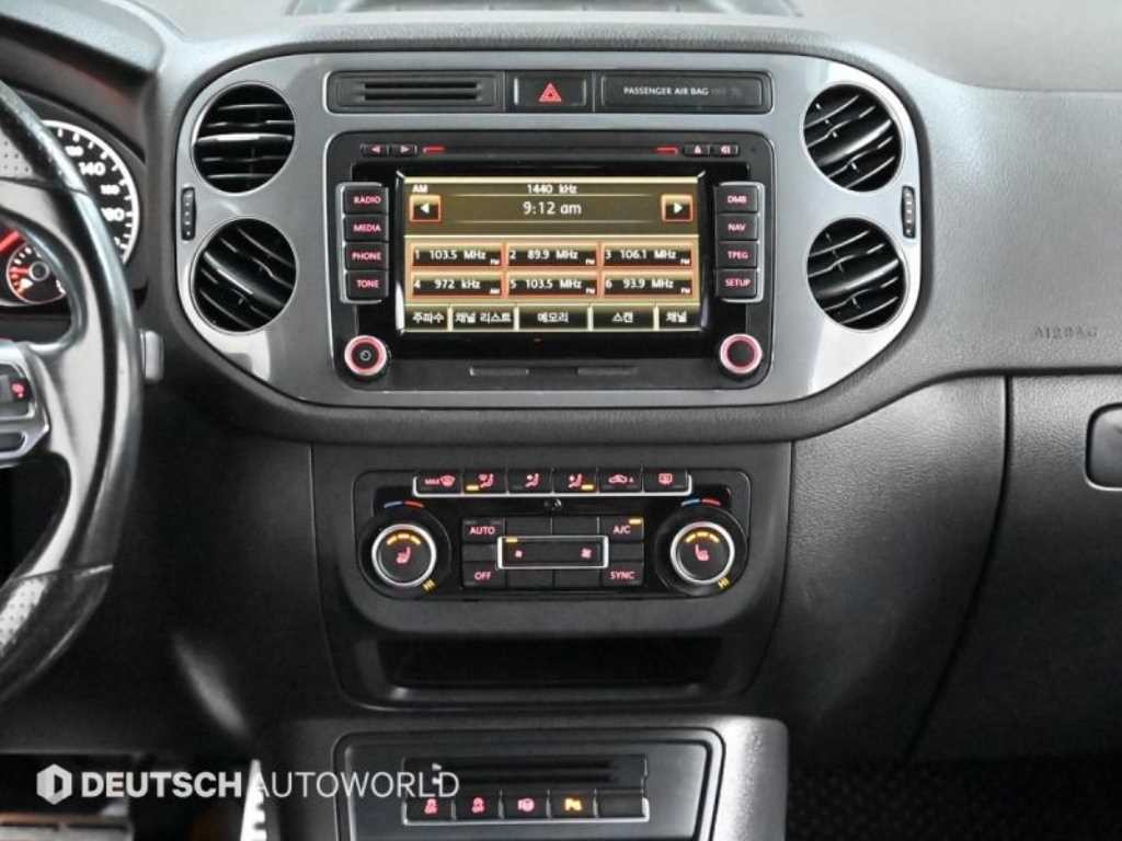 폭스바겐 티구안 뉴티구안 2.0 TDI R-라인 이미지 14