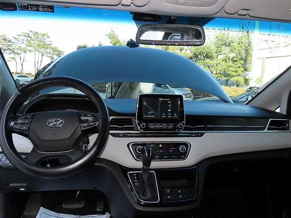 현대 스타렉스 더 뉴 그랜드 스타렉스 2WD 리무진 6인승 익스클루시브 이미지 8