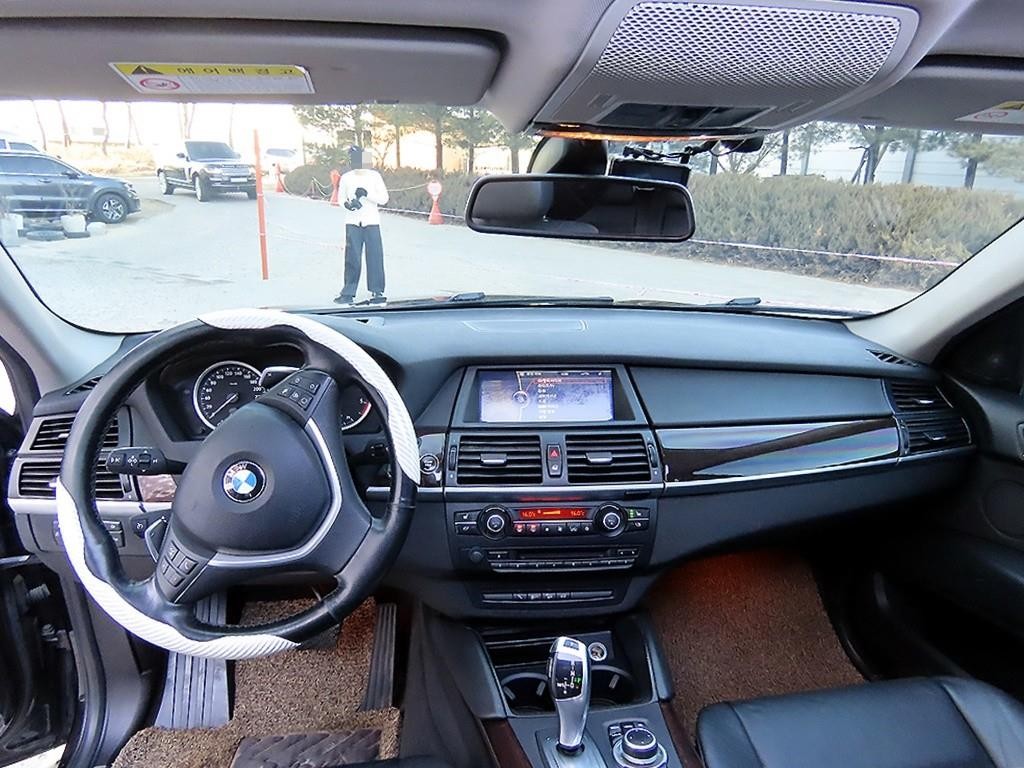 BMW X6 X6 (E71) 30 D 이미지 7